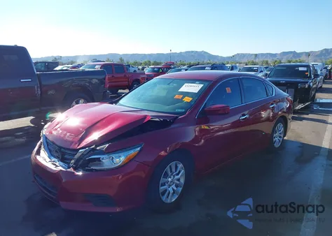 2018 Nissan Altima 2.5/S/Sv/Sl/Sr из США, поврежденный, VIN 1N4AL3AP1JC293275